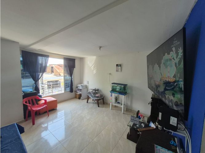 Casa de 9 alcobas en venta en Ciudad Cordoba, Cali, 225 m² · foto 19 de 24