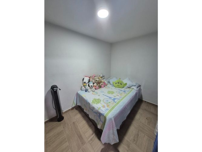 Casa de 9 alcobas en venta en Ciudad Cordoba, Cali, 225 m² · foto 20 de 24