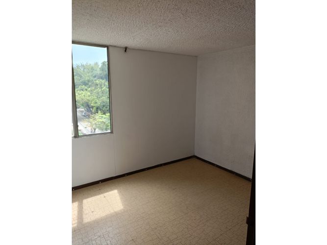 Apartamento de 3 alcobas en venta en Alamos, Cali, 75 m² · foto 13 de 24