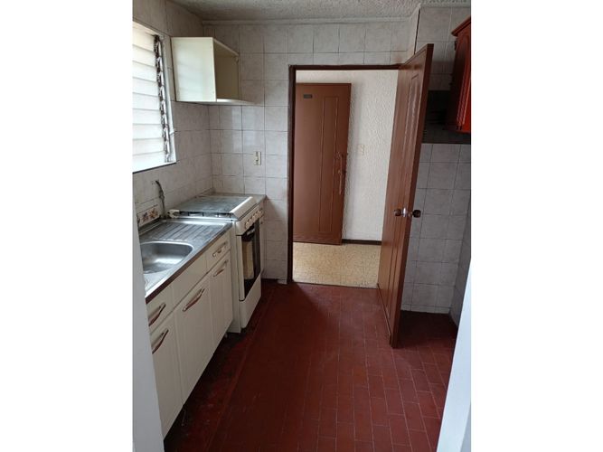 Apartamento de 3 alcobas en venta en Alamos, Cali, 75 m² · foto 19 de 24