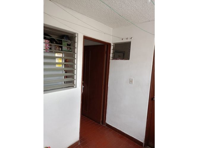 Apartamento de 3 alcobas en venta en Alamos, Cali, 75 m² · foto 21 de 24
