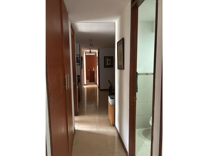 Apartamento de 3 alcobas en venta en La Flora, Cali, 124 m² · foto 12 de 24