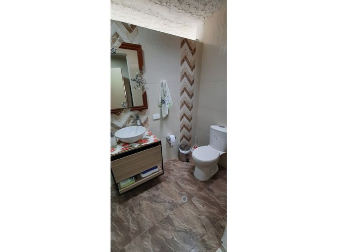 Casa de 4 alcobas en venta en Villa Del Prado, Cali, 212 m² · foto 8 de 13