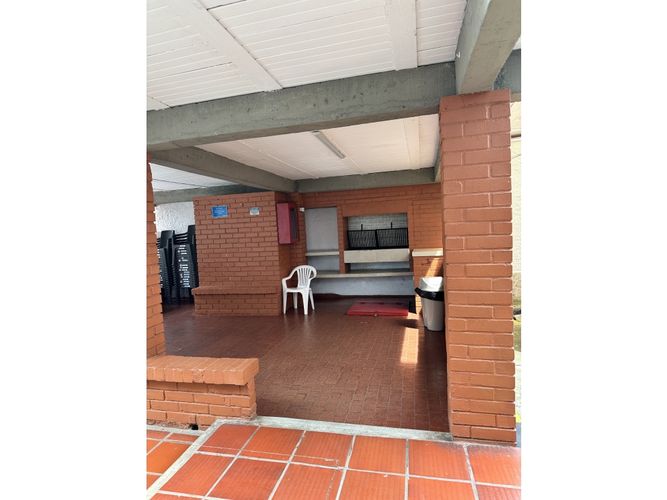 Apartamento en venta en Ciudad Melendez, Cali · foto 3 de 15