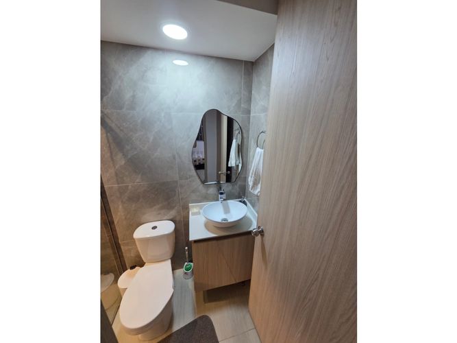 Apartamento de 2 alcobas en venta en Evaristo Garcia, Cali, 55 m² · foto 15 de 21