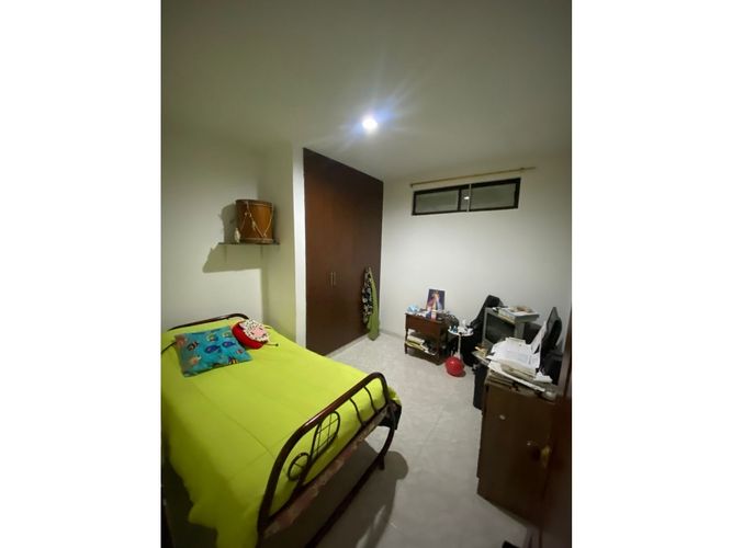 Edificio en venta en Primero De Mayo, Cali, 700 m² · foto 5 de 24