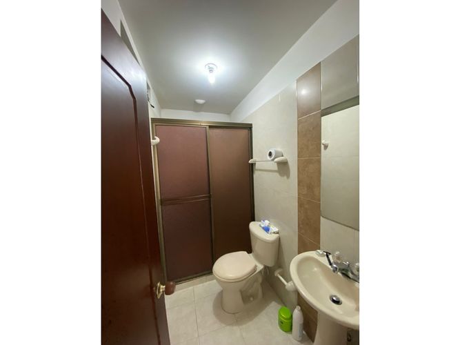 Edificio en venta en Primero De Mayo, Cali, 700 m² · foto 6 de 24