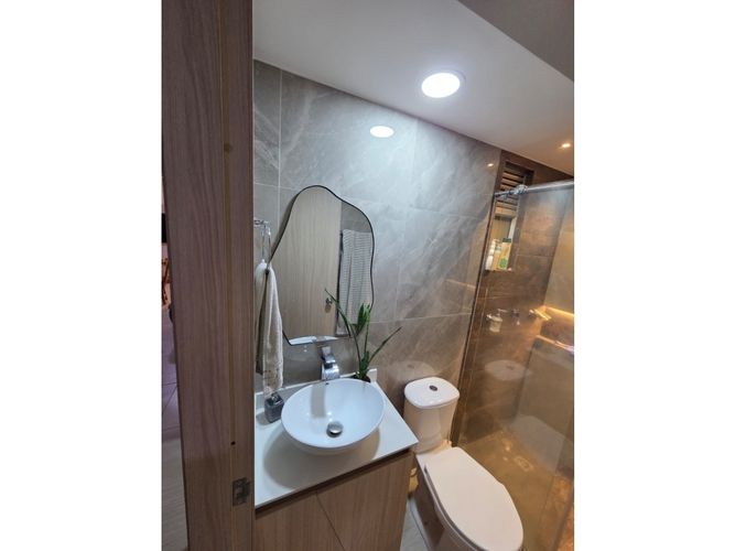 Apartamento de 2 alcobas en venta en Evaristo Garcia, Cali, 55 m² · foto 17 de 21