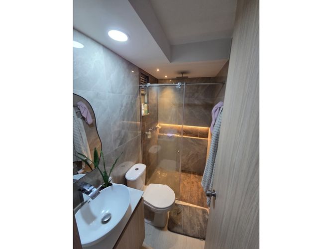 Apartamento de 2 alcobas en venta en Evaristo Garcia, Cali, 55 m² · foto 18 de 21