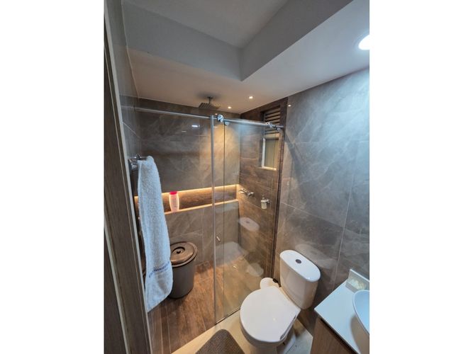 Apartamento de 2 alcobas en venta en Evaristo Garcia, Cali, 55 m² · foto 19 de 21