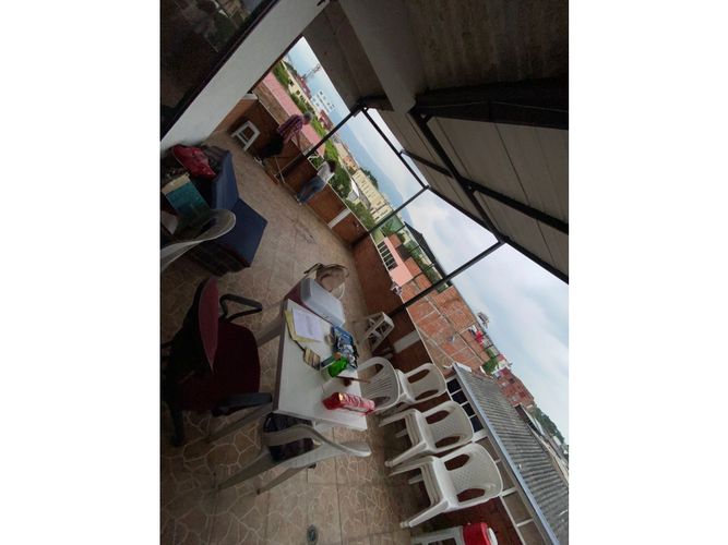 Edificio en venta en Primero De Mayo, Cali, 700 m² · foto 9 de 24