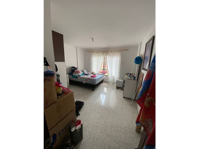 Edificio en venta en Primero De Mayo, Cali, 700 m² · foto 13 de 24