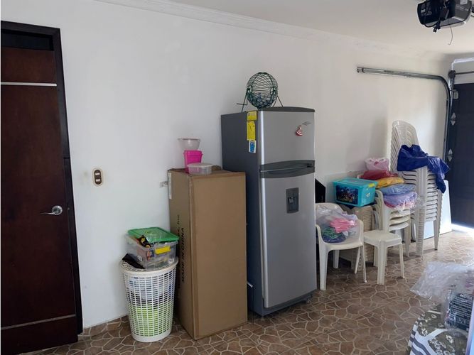 Edificio en venta en Primero De Mayo, Cali, 700 m² · foto 14 de 24