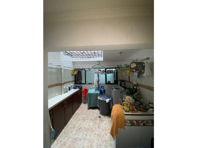 Edificio en venta en Primero De Mayo, Cali, 700 m² · foto 17 de 24