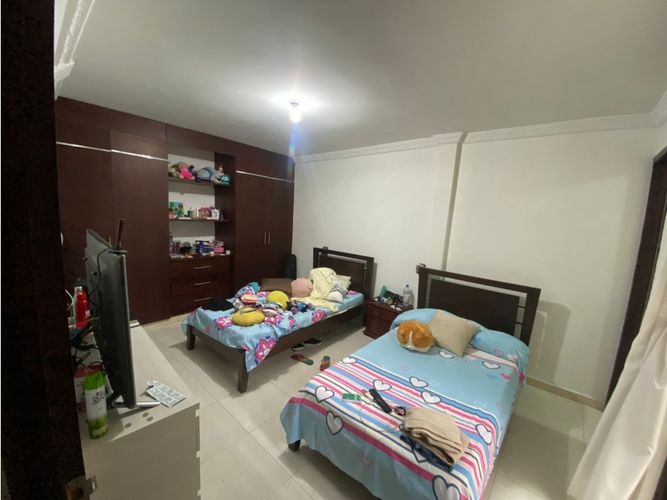 Edificio en venta en Primero De Mayo, Cali, 700 m² · foto 20 de 24