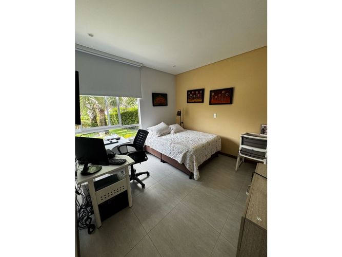 Casa de 3 alcobas en venta en Los Nogales, Pereira, 174 m² · foto 7 de 16