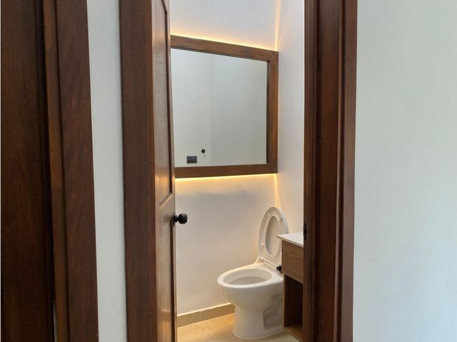Casa de 4 alcobas en venta en Las Mercedes, Jamundí, 284 m² · foto 5 de 24