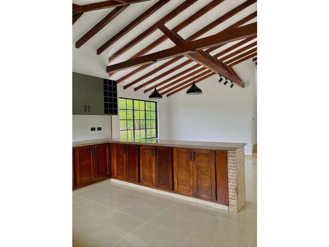 Casa de 4 alcobas en venta en Las Mercedes, Jamundí, 284 m² · foto 16 de 24