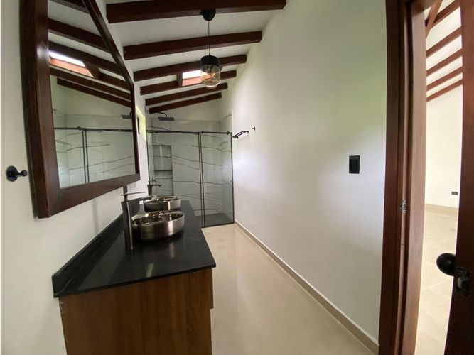 Casa de 4 alcobas en venta en Las Mercedes, Jamundí, 284 m² · foto 18 de 24