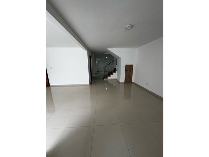 Casa de 4 alcobas en venta en Santa Ana, Palmira, 208 m² · foto 8 de 22