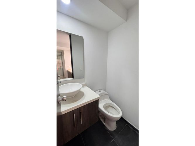 Apartamento en venta en Valle Del Lili, Cali · foto 14 de 24