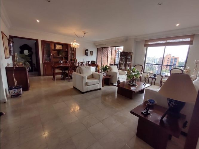 Apartamento de 3 alcobas en venta en Santa Monica, Cali, 170 m² · foto 4 de 22