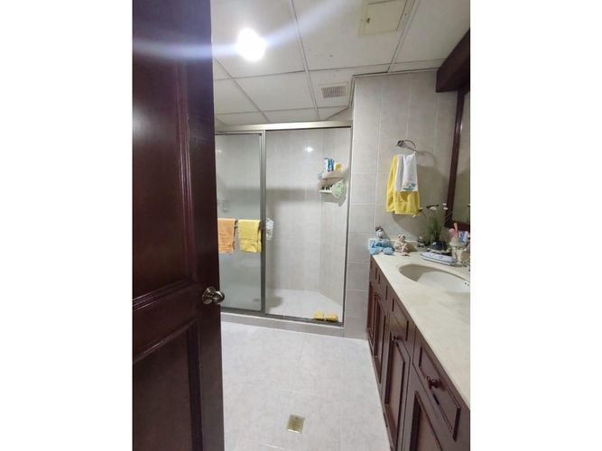 Apartamento de 3 alcobas en venta en Santa Monica, Cali, 170 m² · foto 13 de 22