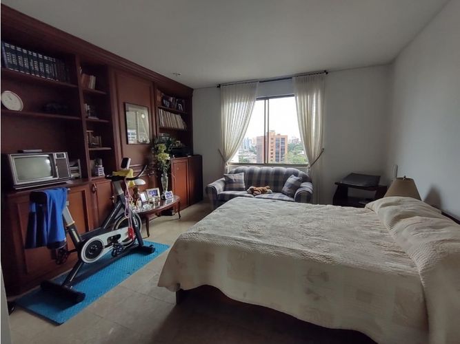 Apartamento de 3 alcobas en venta en Santa Monica, Cali, 170 m² · foto 16 de 22