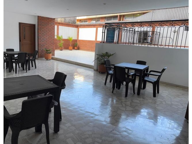 Apartamento de 3 alcobas en venta en Santa Monica, Cali, 170 m² · foto 18 de 22