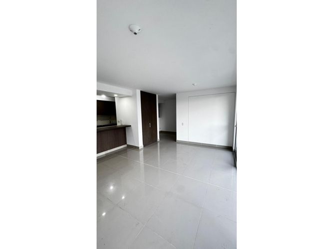 Apartamento de 3 alcobas en venta en Valle Del Lili, Cali, 92 m² · foto 2 de 24