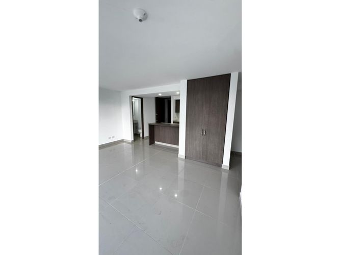 Apartamento de 3 alcobas en venta en Valle Del Lili, Cali, 92 m² · foto 4 de 24