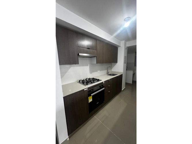 Apartamento de 3 alcobas en venta en Valle Del Lili, Cali, 92 m² · foto 9 de 24