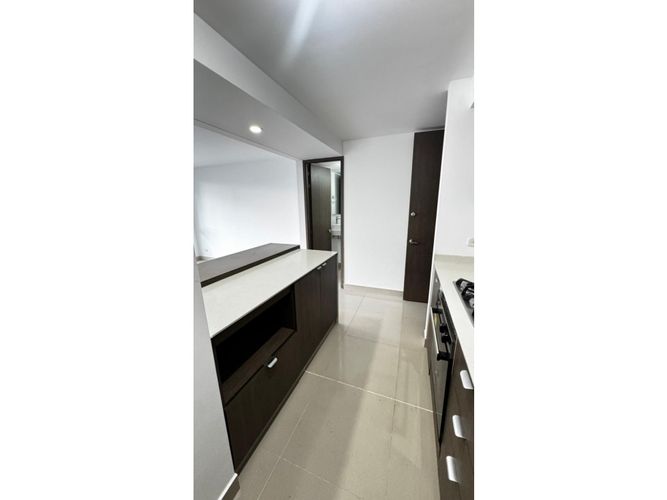 Apartamento de 3 alcobas en venta en Valle Del Lili, Cali, 92 m² · foto 10 de 24
