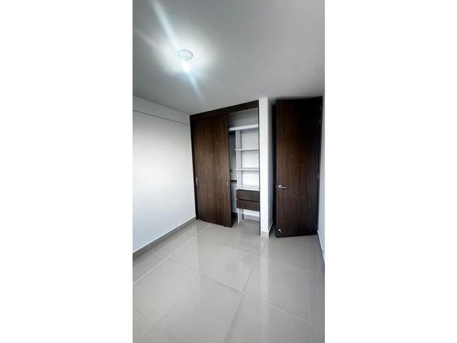 Apartamento de 3 alcobas en venta en Valle Del Lili, Cali, 92 m² · foto 12 de 24