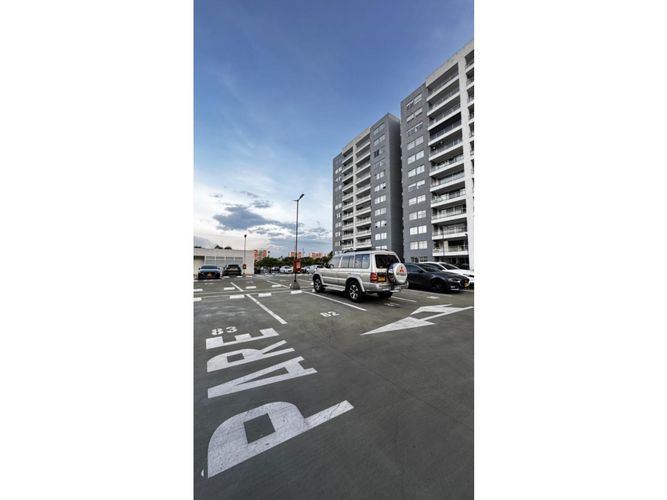 Apartamento de 3 alcobas en venta en Valle Del Lili, Cali, 92 m² · foto 21 de 24