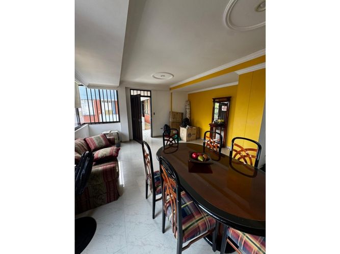 Apartamento de 3 alcobas en venta en Tequendama, Cali, 86 m² · foto 2 de 11