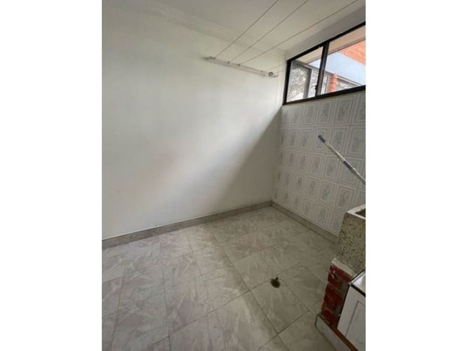 Apartamento de 3 alcobas en venta en Tequendama, Cali, 86 m² · foto 4 de 11