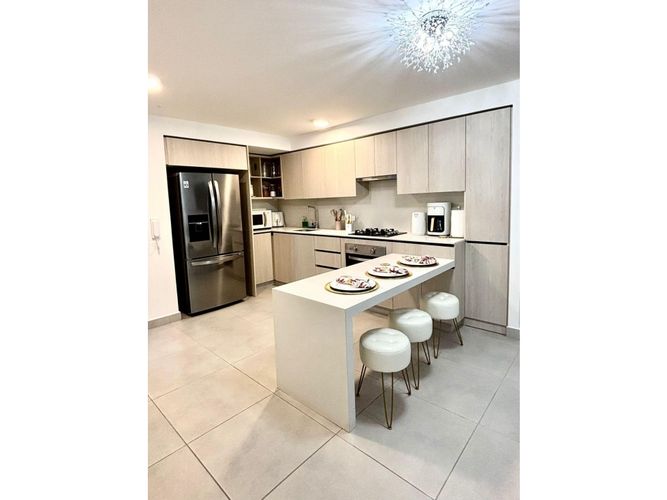 Apartamento de 3 alcobas en venta en Valle Del Lili, Cali, 80 m² · foto 7 de 22