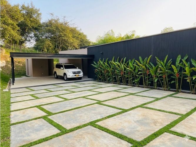 Casa de 4 alcobas en venta en Arroyohondo, Yumbo, 730 m² · foto 13 de 15