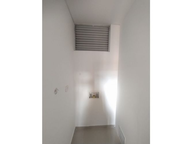 Apartamento de 3 alcobas en venta en Quintas De Don Simon, Cali, 92 m² · foto 5 de 22