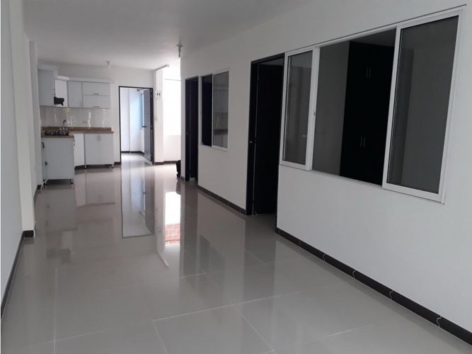 Casa de 8 alcobas en venta en Valle Del Lili, Cali, 330 m² · foto 7 de 20
