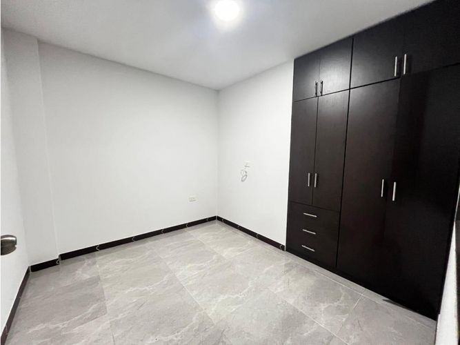 Casa de 8 alcobas en venta en Valle Del Lili, Cali, 330 m² · foto 15 de 20