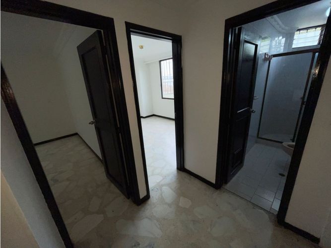 Apartamento de 5 alcobas en venta en El Ingenio, Cali, 160 m² · foto 8 de 24