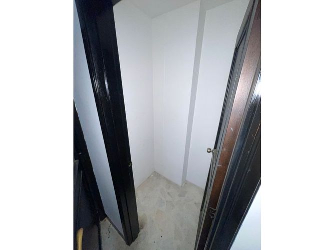 Apartamento de 5 alcobas en venta en El Ingenio, Cali, 160 m² · foto 23 de 24
