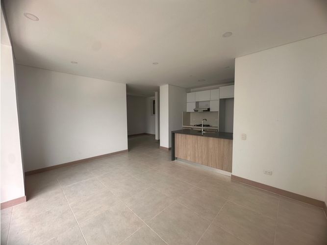 Apartamento en venta en La Flora, Cali · foto 2 de 23