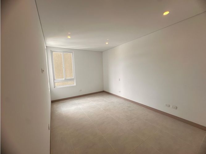 Apartamento en venta en La Flora, Cali · foto 16 de 23