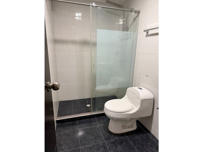 Apartamento de 3 alcobas en venta en Los Guaduales, Cali, 75 m² · foto 11 de 17