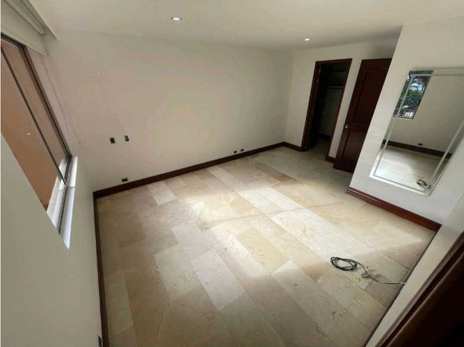 Apartamento de 4 alcobas en arriendo en Lorena, Medellín, 115 m² · foto 13 de 21