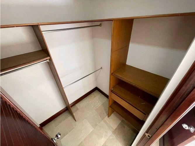 Apartamento de 4 alcobas en arriendo en Lorena, Medellín, 115 m² · foto 15 de 21