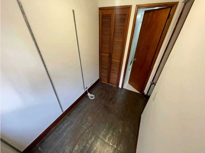 Apartamento de 4 alcobas en arriendo en Lorena, Medellín, 115 m² · foto 16 de 21